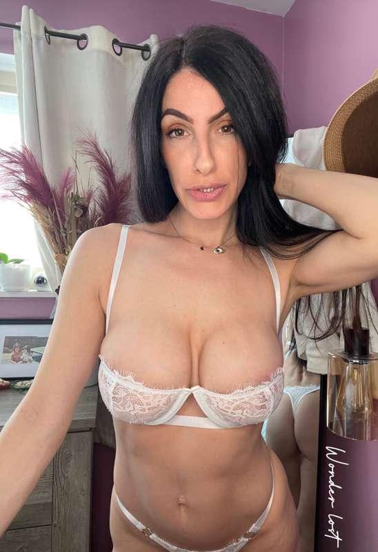 Cum with me, I know a place we can get lost☁️💦
