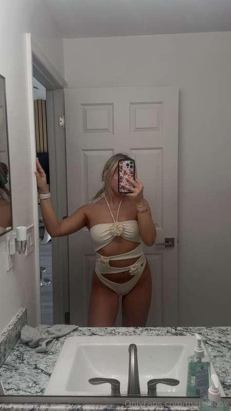 trying on new bikinis… do we love or is it too much?? 👀