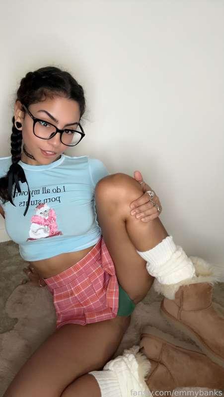 emmybanks image #0