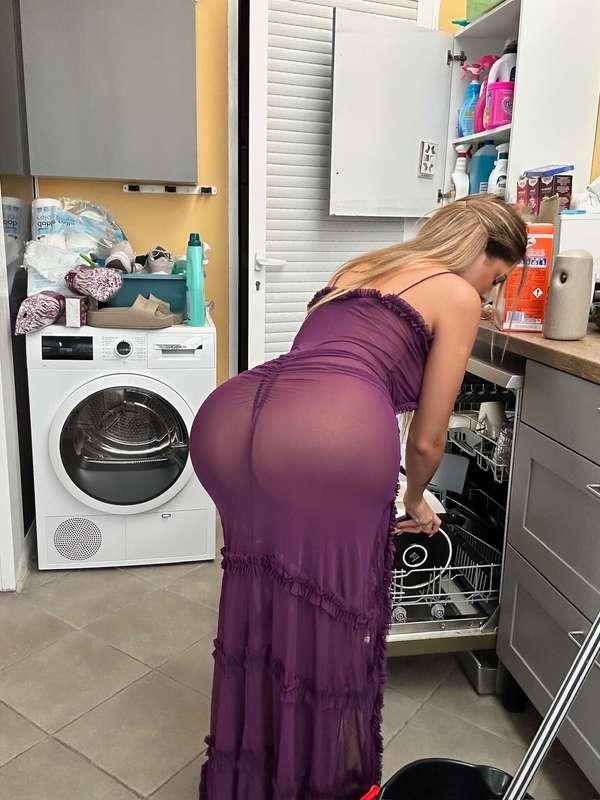 Va bene cucinare ma anche lavare bene i piatti è importante😉