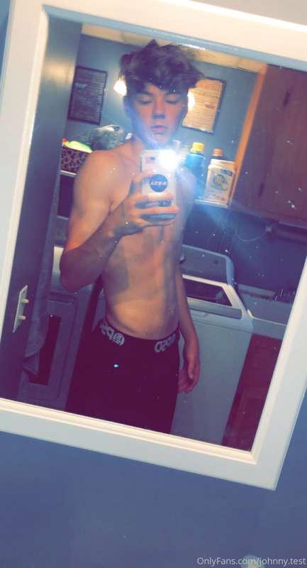 Which is the best time for me to go live ? 😈😝