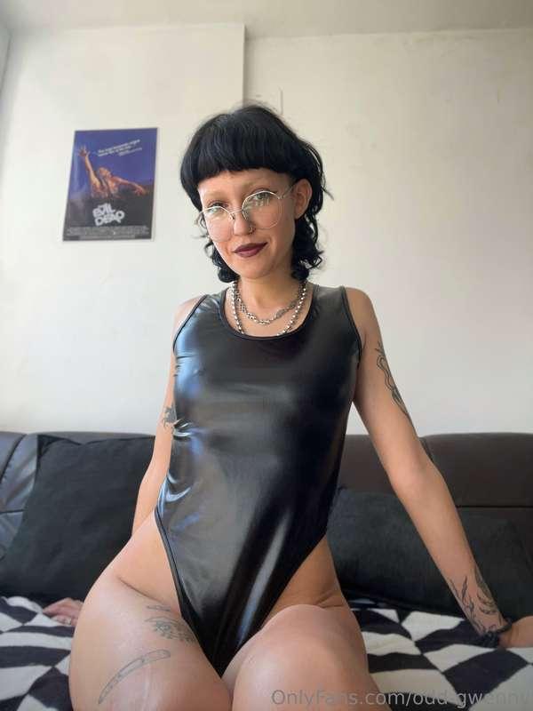 👅💦