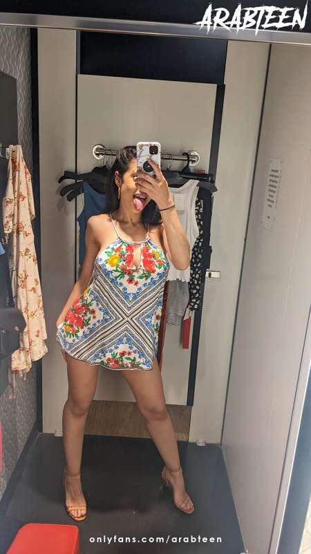 Should I buy this top? 🙄🙄🙄

LIKE if you want to see more pic..