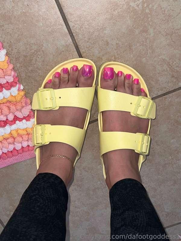 dafootgoddess1 image #0