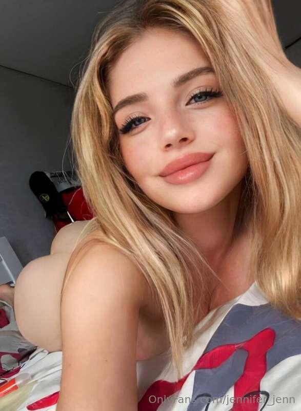 🚨FREE PAGE 🚨
❤️‍🔥@molly2little❤️‍🔥

Gorgeous ass and delicio..