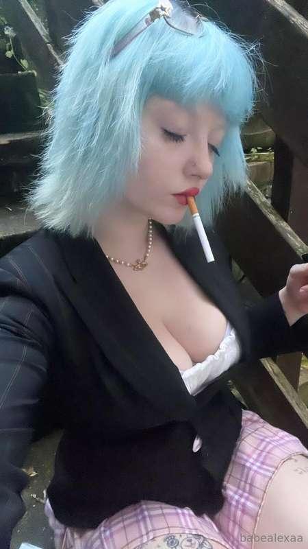 pausa sigaretta? 🚬💜