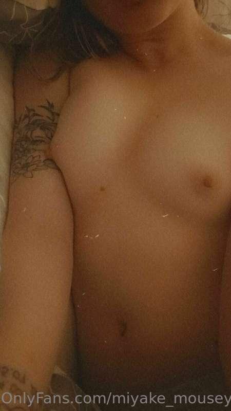 Hey guys! Long time no see!! I made some new content while I..