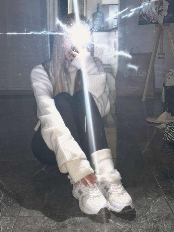 Oh, did you see that? This is life passing by...