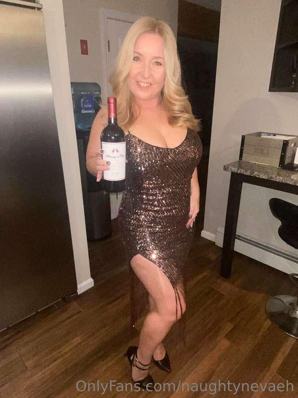 Happy New Year! Had such a fun night with my sexy badass gir..