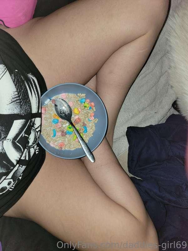 wanna taste my lucky charms....❤️⭐️🧲☘️🎈