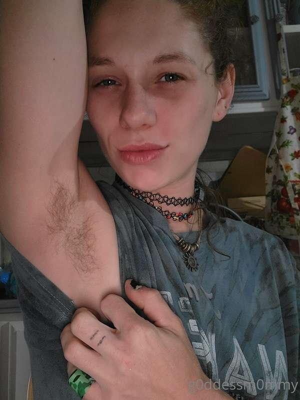 g0ddessm0mmyfree main image