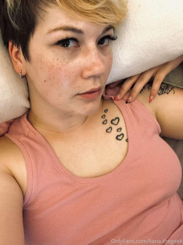 Morning, sexy 😘