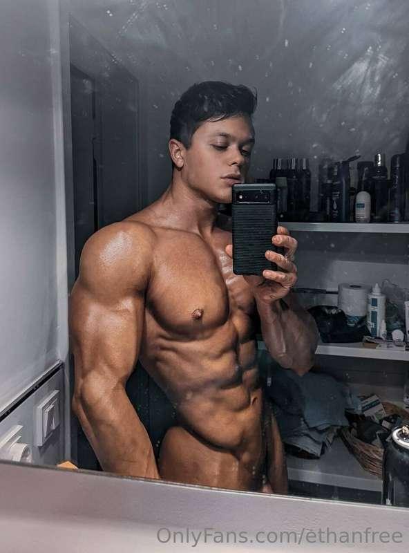 New demigod here💪

Welcome to one of OnlyFans' captivating m..