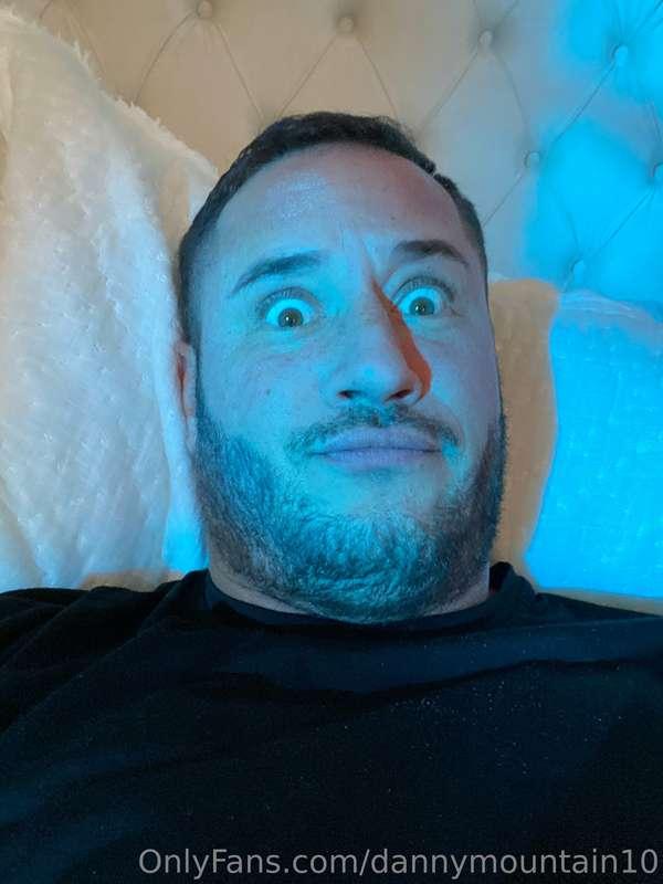 When you see all the drama Twitter 😳🤣🤣🤣🤣