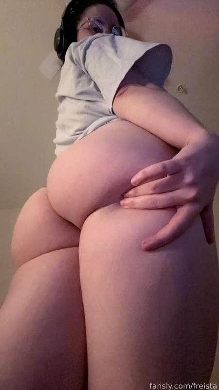 can i sit?