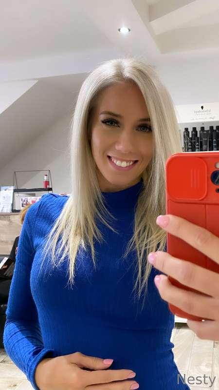 Blonde hair 🤩