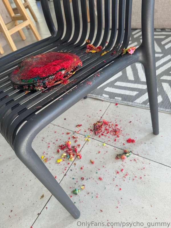 Made such a mess😏