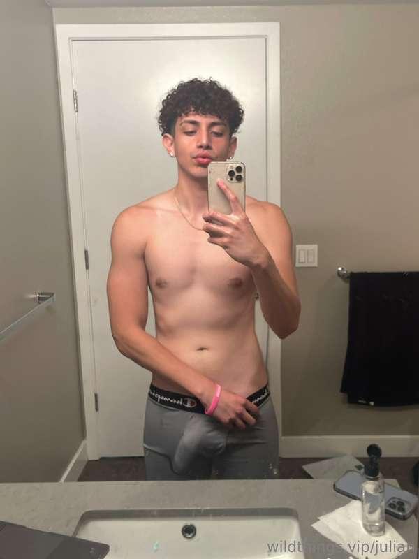 good morning,I have a surprise on feed for all my VIPssubscr..