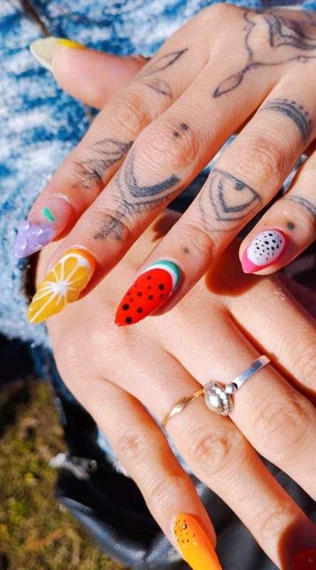  Without a doubt one of my favorite nail designs 🍓🍒🍉🍊🍇🥝