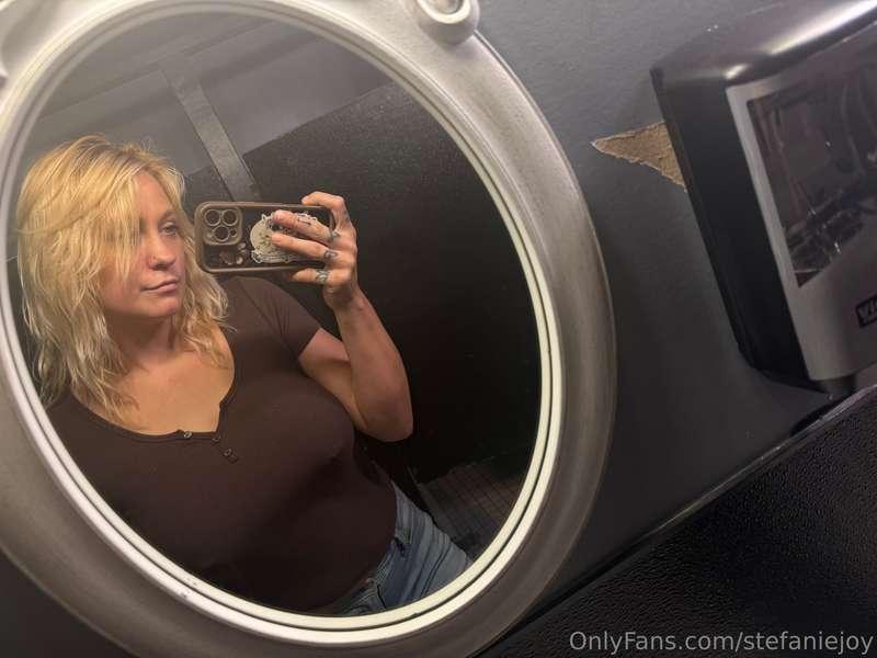 stefaniejoy image #0