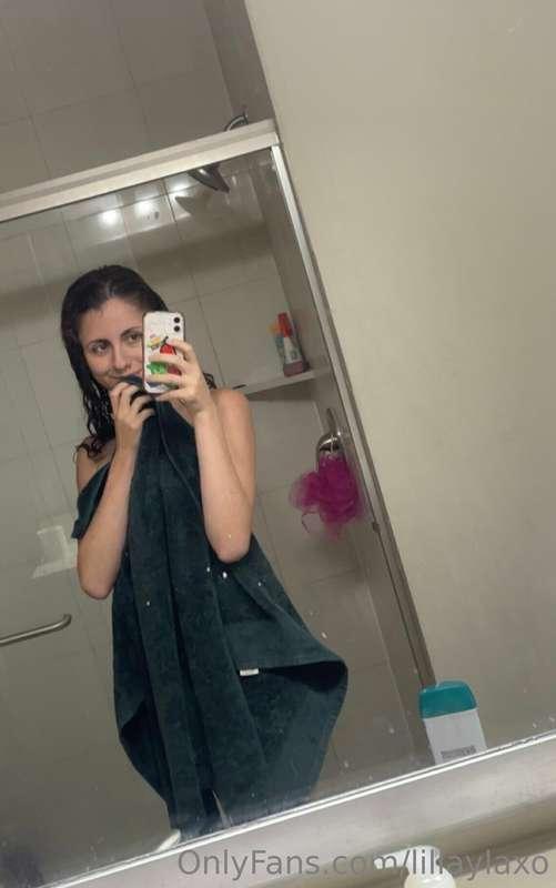 maybe i should drop my towel?