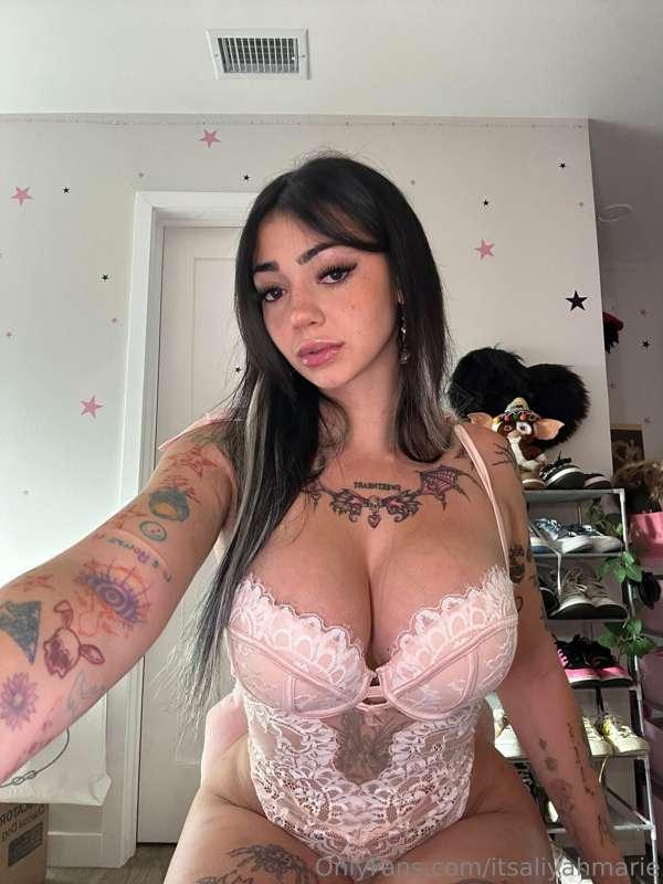 happy cyber monday 💗