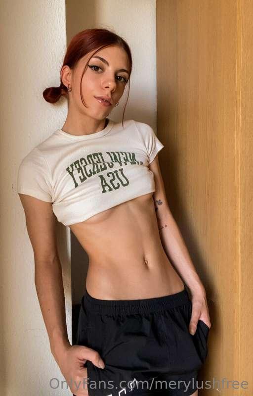 If you follow me on my VIP account, I'll send you a photo as..