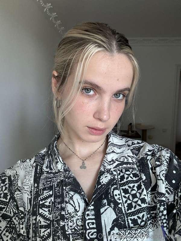 Bright summer shirts are a great way to express your persona..