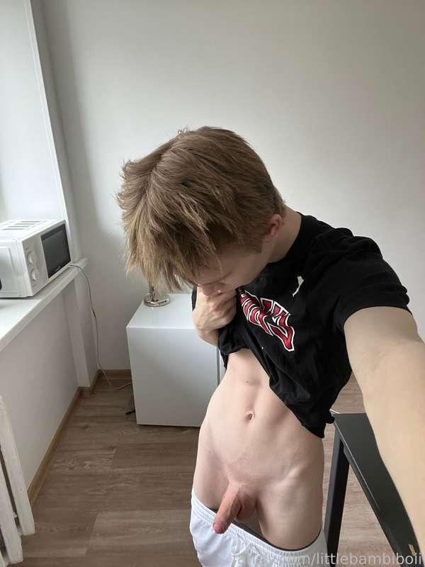 littlebambiboii image #1