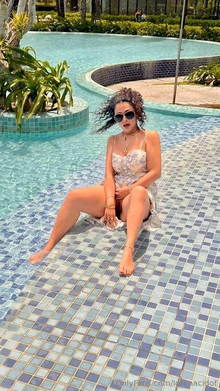 Me caí en la alberca. 😳🤫💦