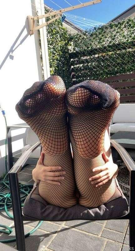 fifi_lurks image #1
