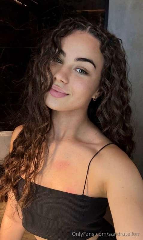 FREE SUB❤️‍🔥🔞Believe me, she @linalws has something to show ..