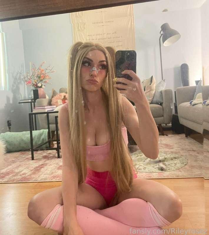 rileyrosez image #1