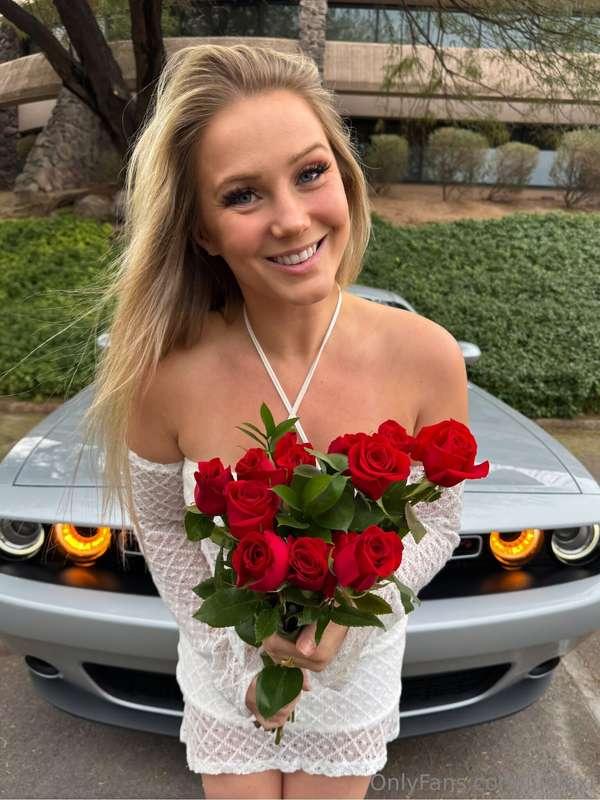 Me or the car for Valentine’s Day? ❤️🌹