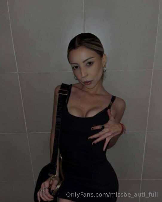 ARE YOU ON CUSTOM CONTENT? 50% DISCOUNT. SEND TIP NOWLIMITED..