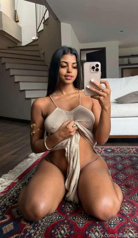 juliethofl image #2