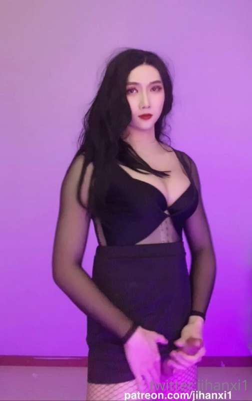 😘