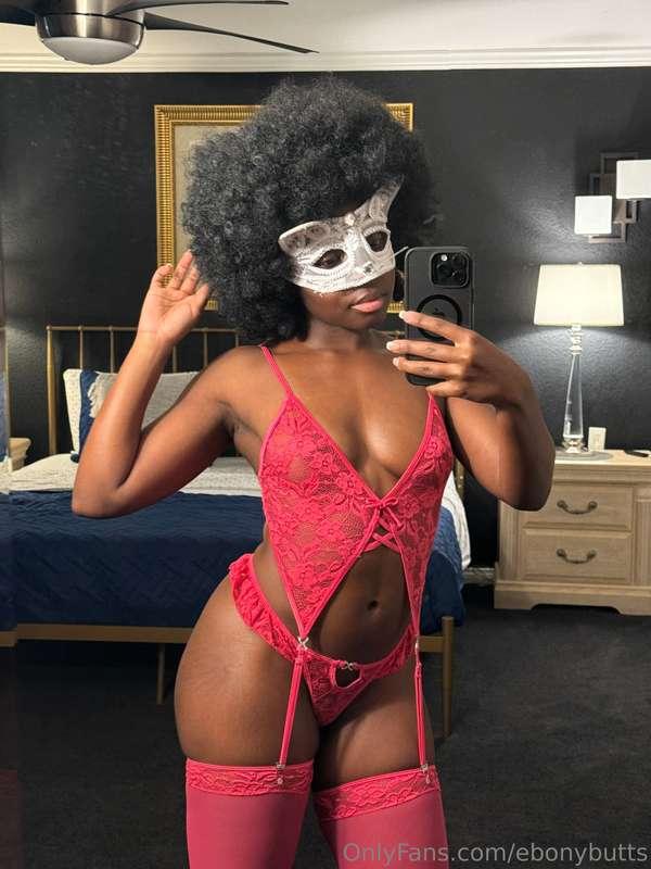 This is a very sexy set, what do you think daddy? 🥰😈