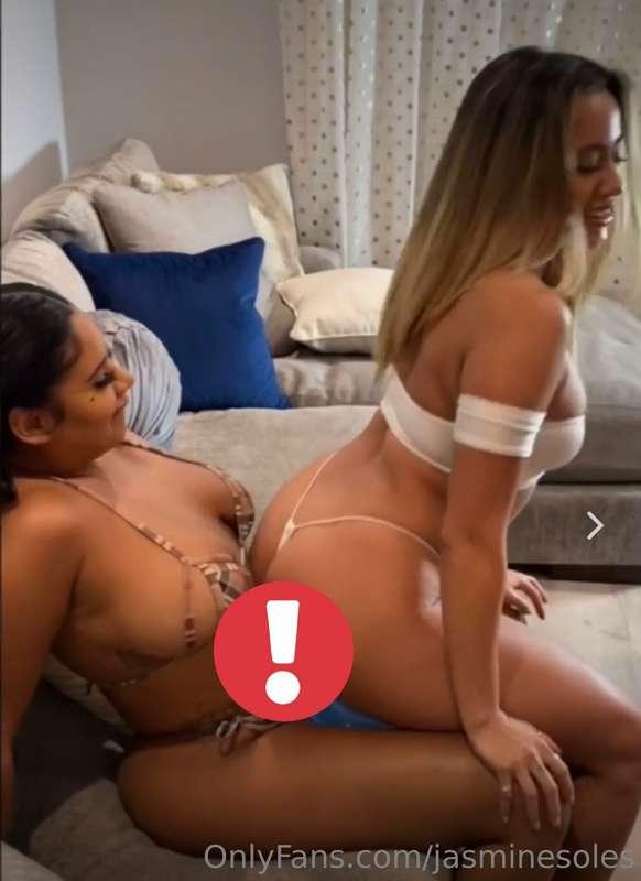 LESBIAN RENDEVOUZ 💦 plus 2 FREE videos included! You deserve..