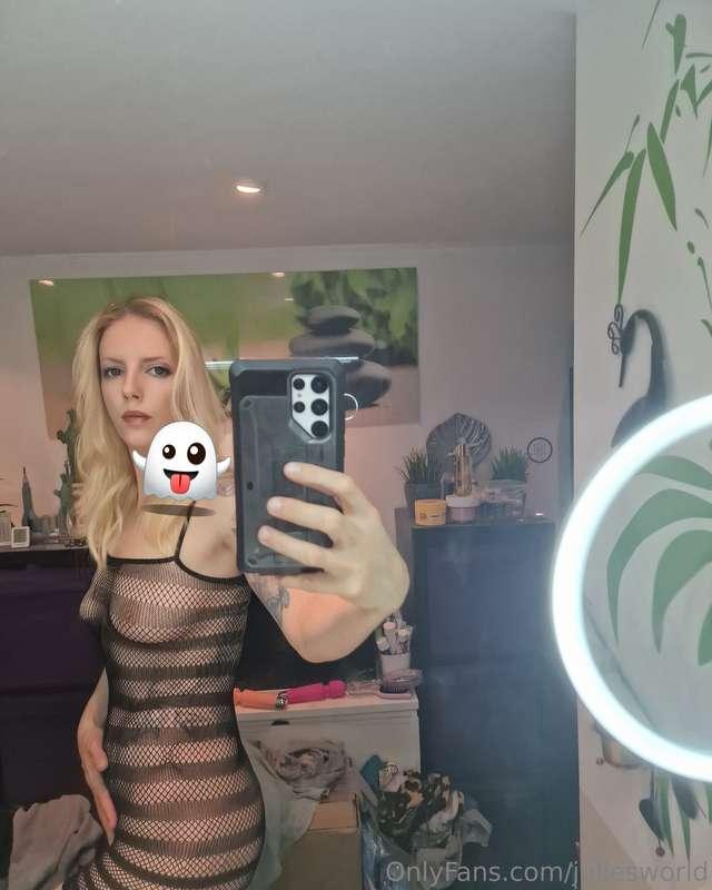 The Bogeyman Strikes again 👻❤️😘 I love this Body stocking 🤤 ..