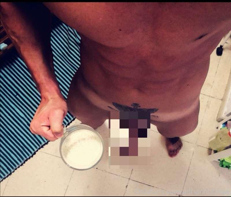 🍆💦Me encanta beberme la leche caliente😍 😈¿Quieres? 😈🍆