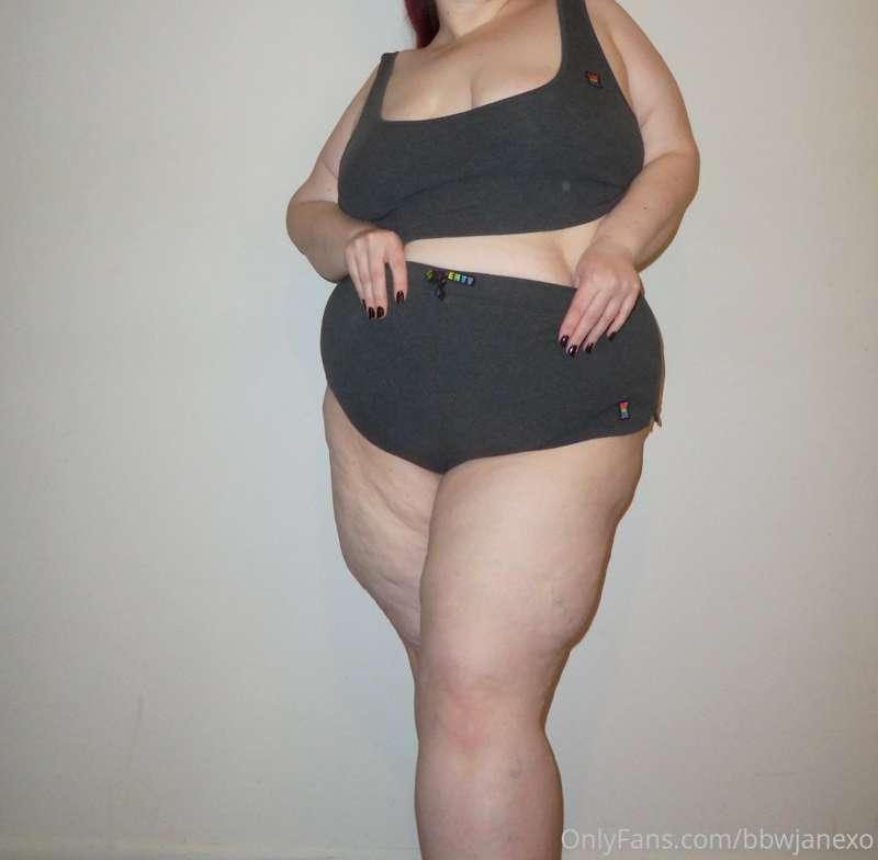This is one of my favorite little outfits to wear around my ..