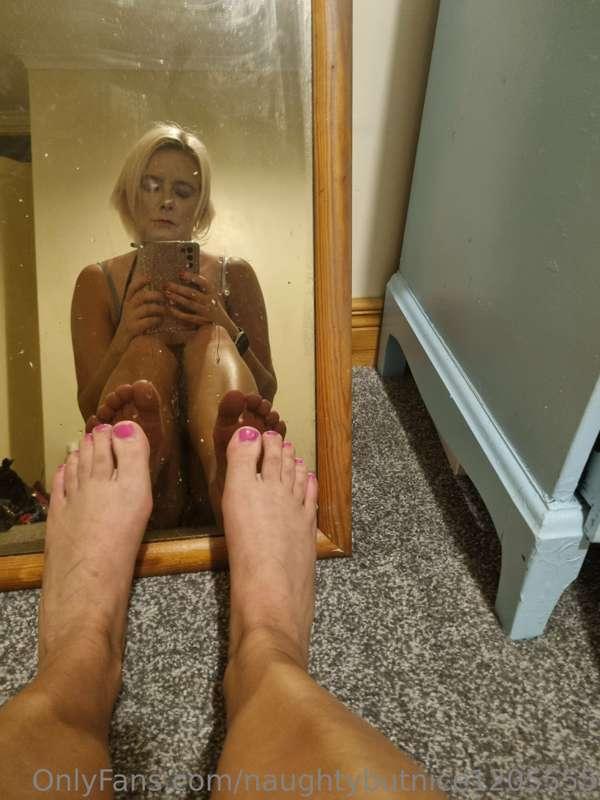 Feet 😊