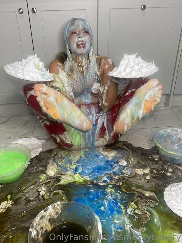 bsmessybakery image #16