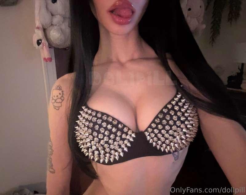 hiiii:33