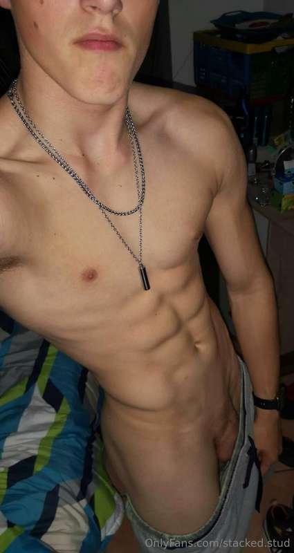 stacked.stud image #3