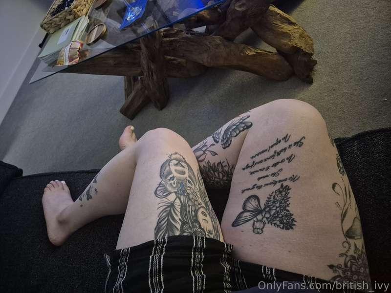 Would you kiss 💋 my tattoos? X