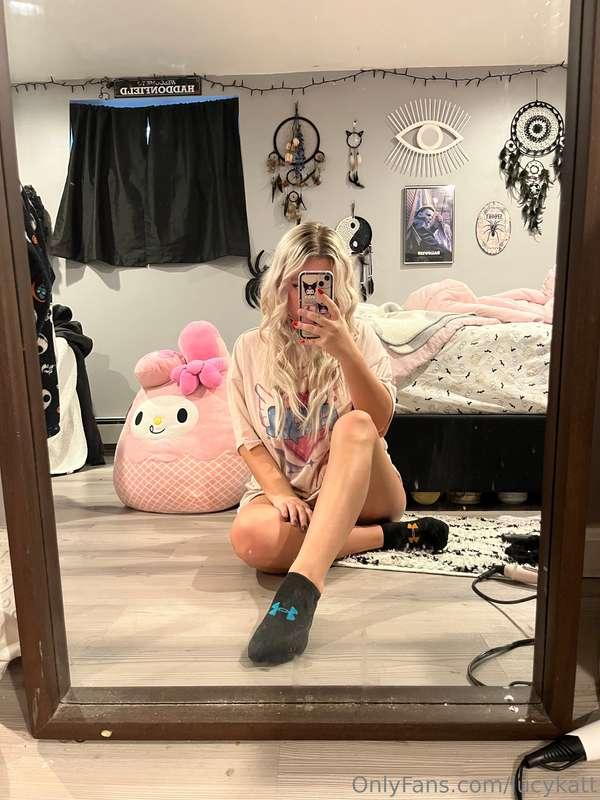 lucykatt image #0