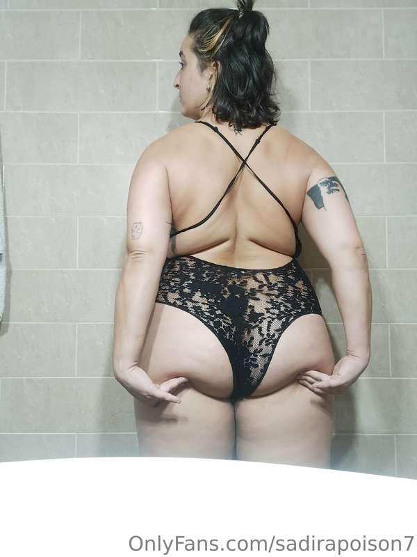 LINGERIE and shower...
¿Te vienes conmigo? :P