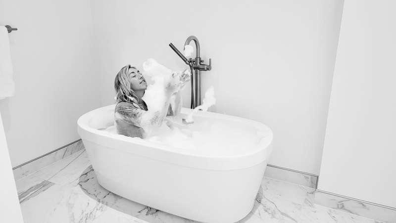 Goodnight bubble bath 💦